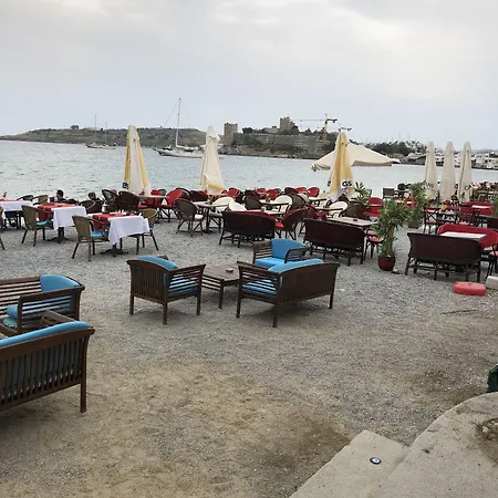 Karya Ξενοδοχείο 3*