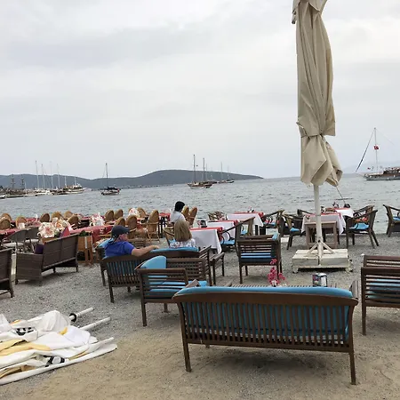 Karya Ξενοδοχείο 3*