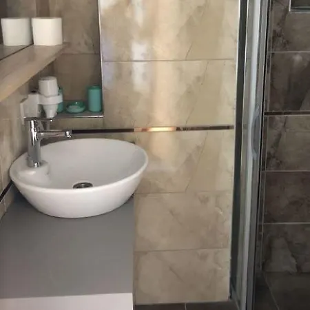 Karya Hotel 3*